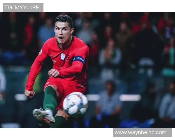 国际足球第一球星的崛起与影响力解析:如何成为世界足坛的传奇人物 国际足球第一球星的崛起与影响力解析:如何成为世界足坛的传奇人物