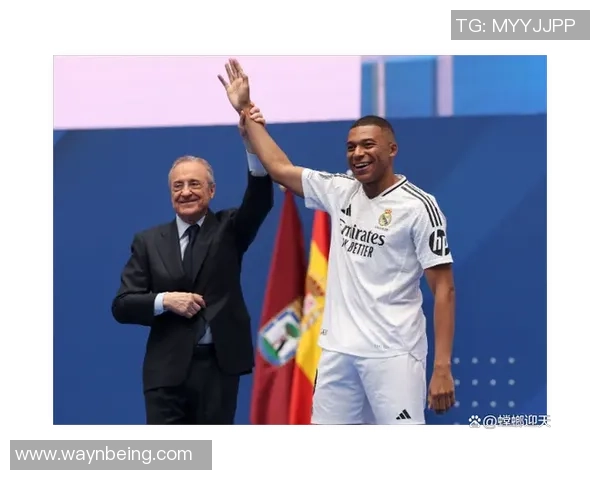 白发球星的传奇人生 从足球场到生活的精彩篇章 白发球星的传奇人生 从足球场到生活的精彩篇章