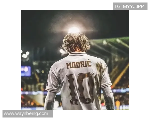 足球球星个性纹身头像展现激情与力量彰显独特魅力与非凡风采